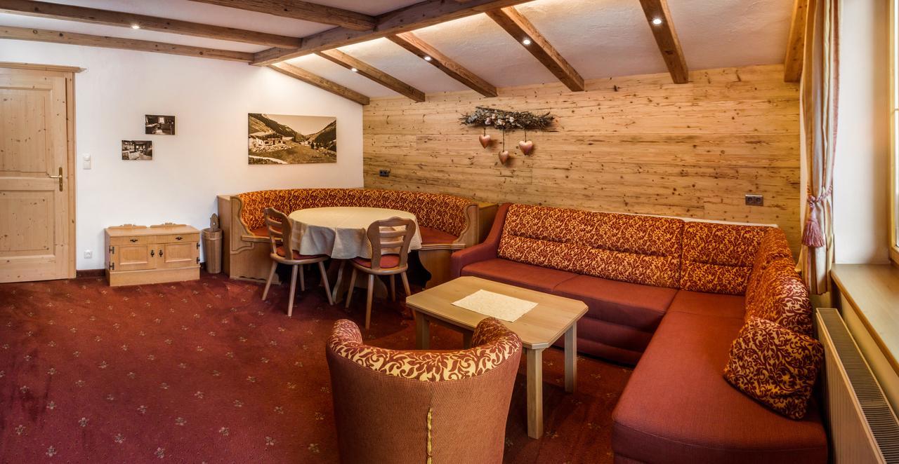Hotel Stoecklbauer Kirchberg en Tyrol Extérieur photo