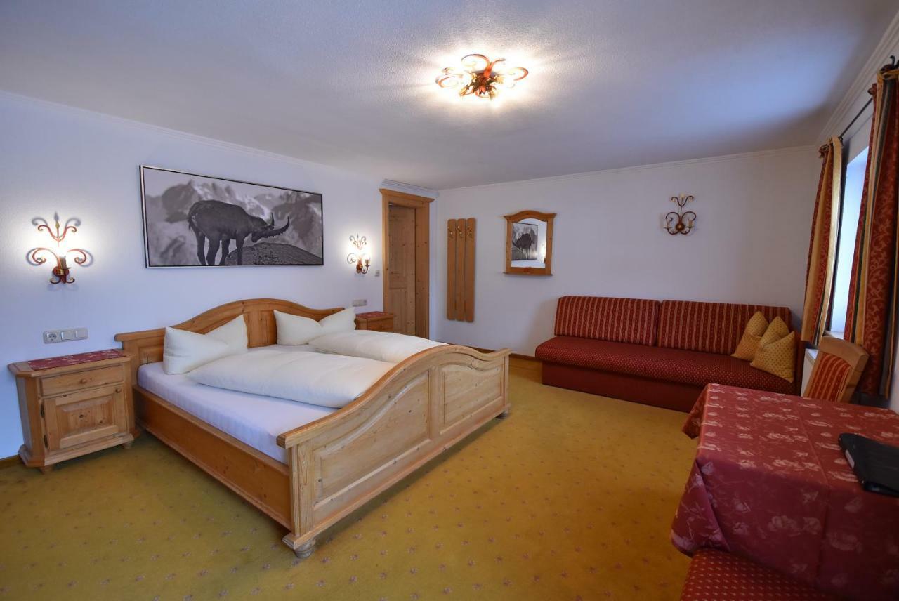 Hotel Stoecklbauer Kirchberg en Tyrol Extérieur photo
